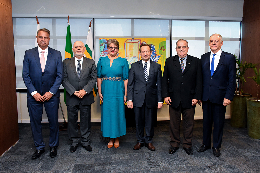 Not----Reuniao-da-nova-diretoria._1.jpg