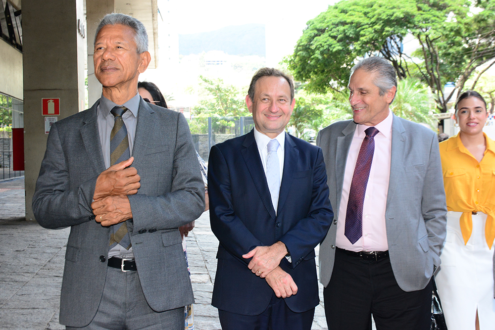 Not-6---Intervalo-Cultural-Felipe-Clisto-e-Aline-Santos.jpg