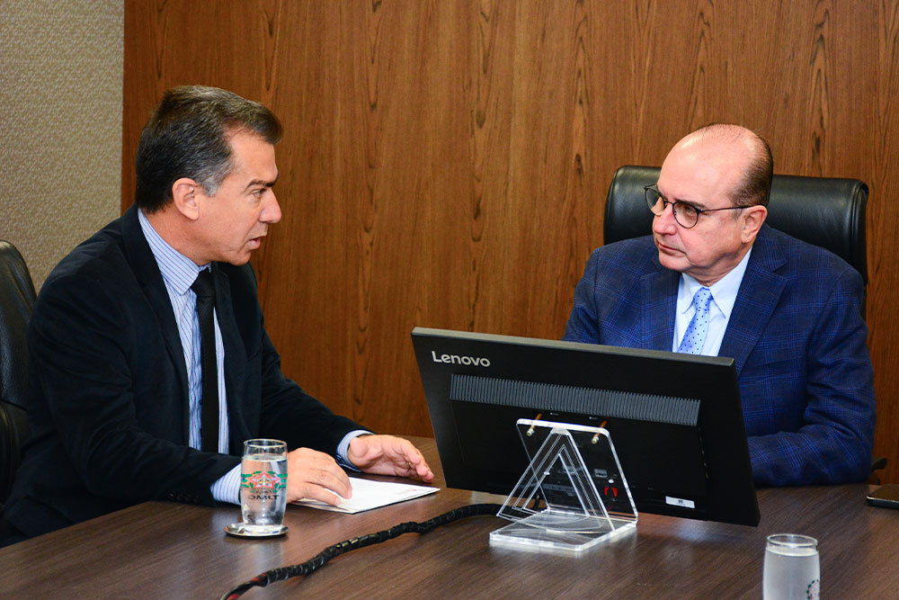not----visita-comitiva-deputado-Fabio-Avelar.2.jpg