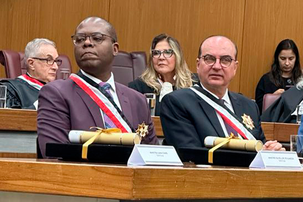 Not---Presidente-recebe-comenda-Ordem-do-Merito-Judiciario-TRT-SP._2.jpg