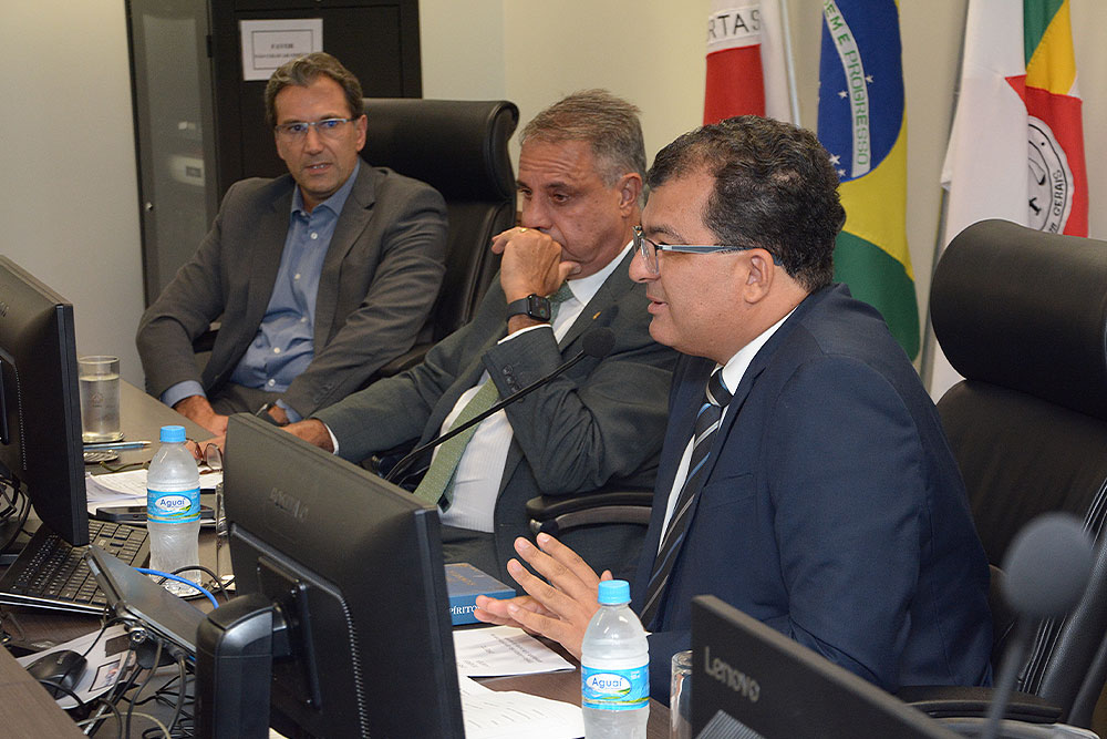 Not---ABRAME-O-Direito-e-a-Justica-Divina---palestra-do-Adriano-da-Silva-Ribeiro.jpg