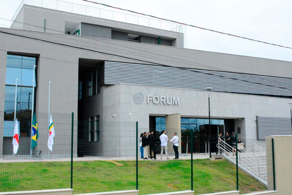 Not-5---Inauguracao-do-Forum-de-Pedra-Azul.jpg