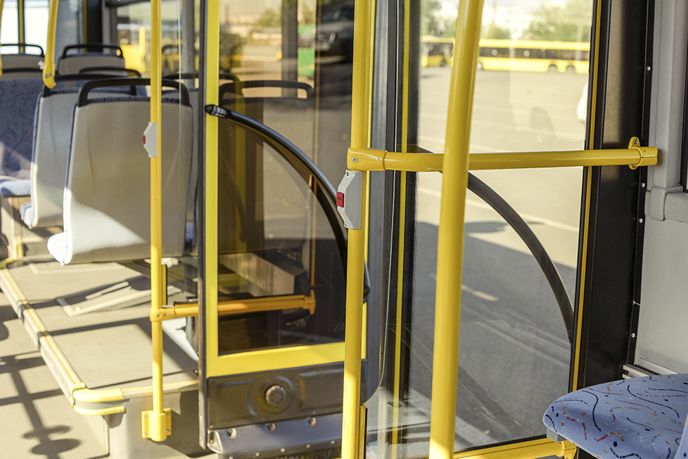 Not---Parte-interna-de-onibus.jpg