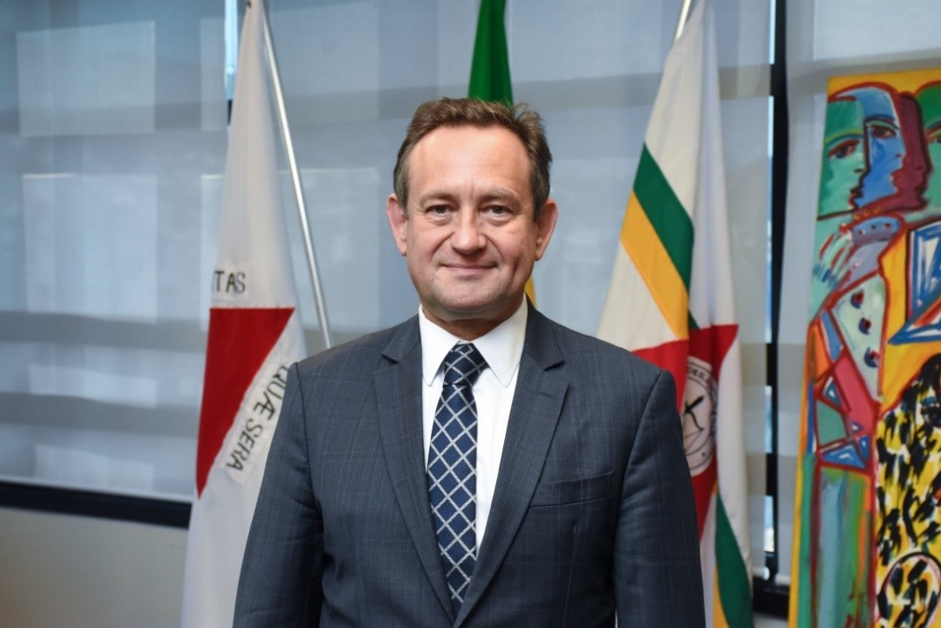 Foto do Desembargador Luiz Carlos de Azevedo Corrêa Junior