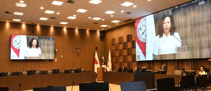 Ministra do TSE Edilene Lobo proferiu uma das palestras