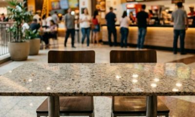 Shopping deve indenizar criança que teve dedo esmagado por mesa