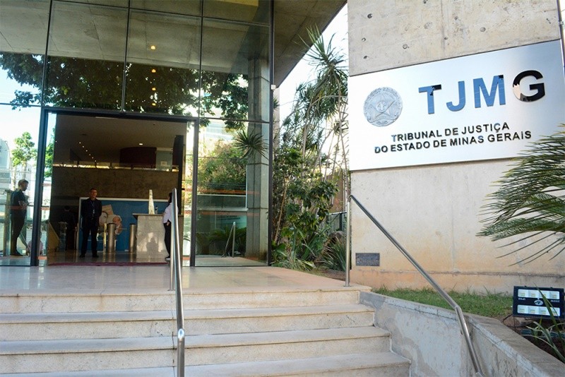 Concursos_ carreira e estagios.jpg