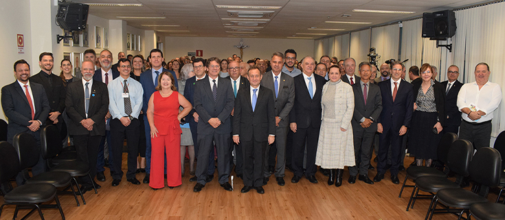 Evento homenageou servidores de comarcas do Sul de Minas