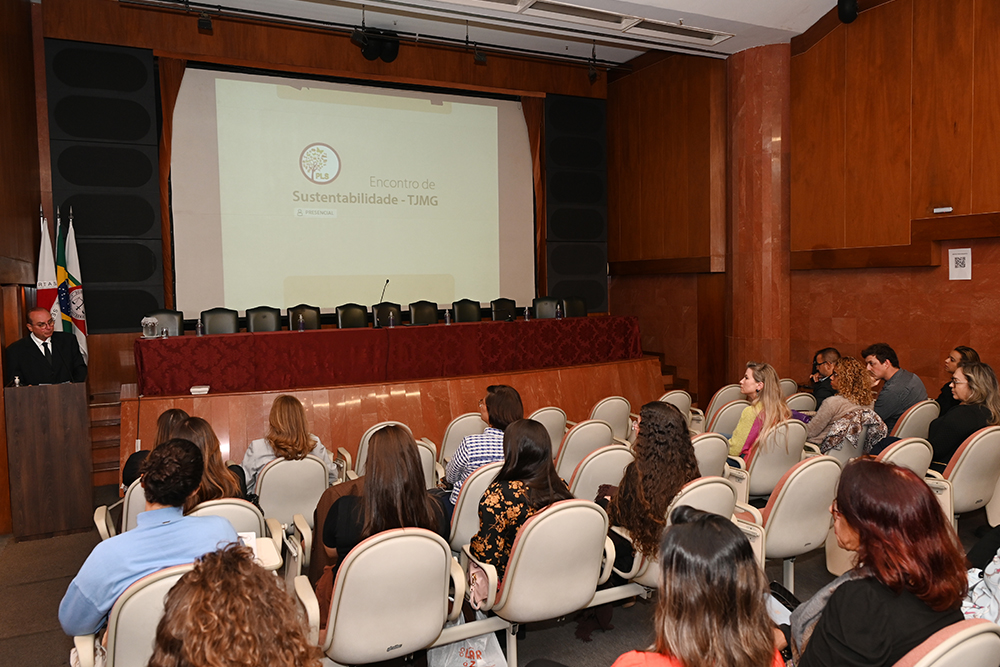30 - Acoes Sustentabilidade Glaucia Rodrigues.jpg