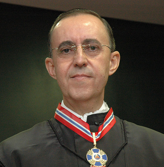 Foto do Arnaldo Maciel Pinto