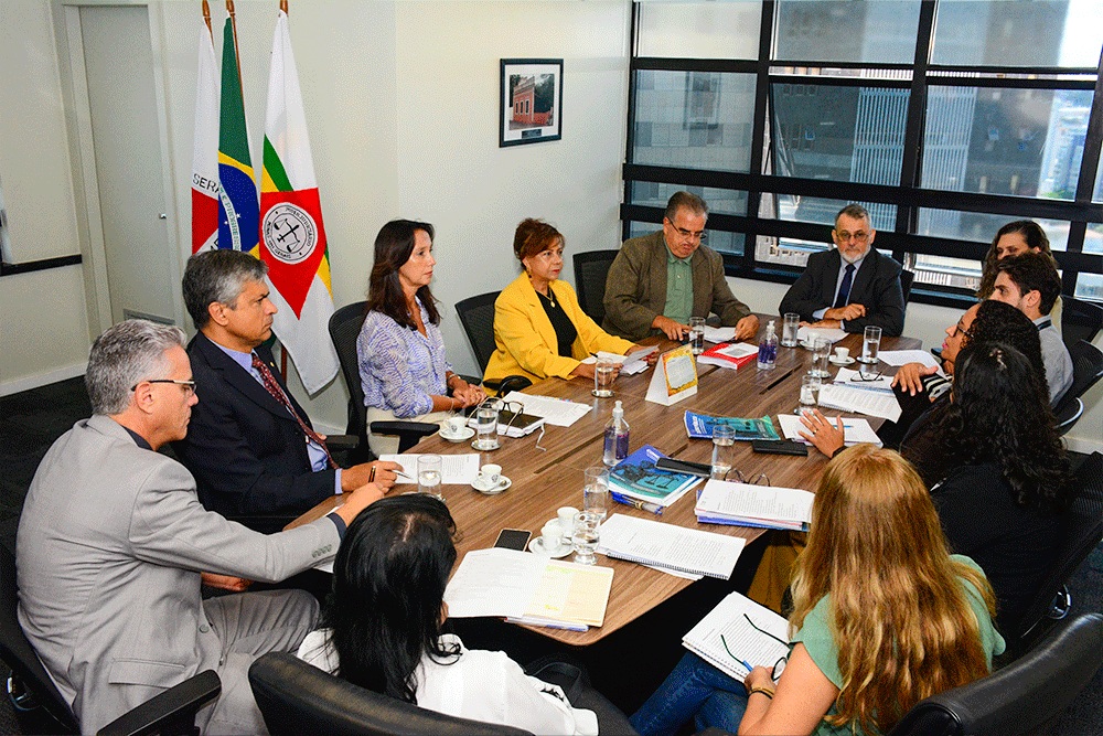 50 - Concursos publicos Riva Moreira.jpg
