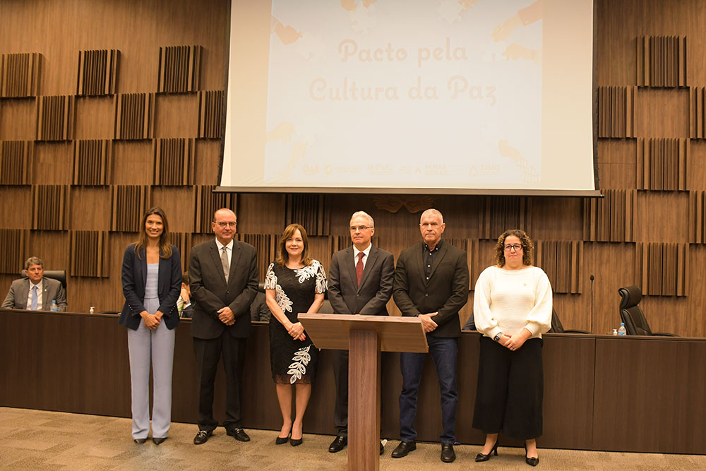 7 - Pacto pela Paz.Cecilia Pederzoli.jpg.jpg