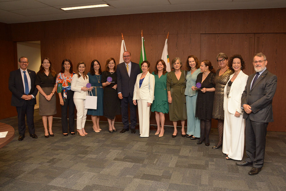 Violencia contra a mulher . topico Selo Mulheres-Libertas . Juarez Rodrigues.jpg